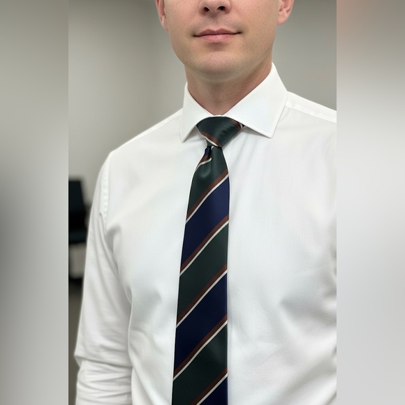 Prada 100% Silk Diagonal Regimental Stripe Necktie Made in Italy - Picture 7 of 8